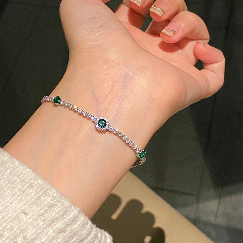 Silver - Toned Bracelet With Green Gemstones, Rhinestones And "Love" Detail Delicate Daily & Elegant Jewelry Gift For Her High - Quality Sty