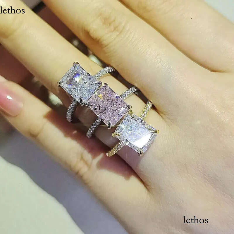 DHCollections Women's Super Flash Ring Light Ice wer Cut Niche Copper Trendy Cluster Inlay Geometric Shape Unisex for Anniversary 39