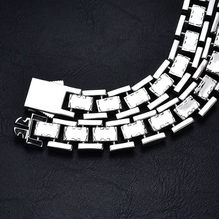 JWY Customized Trend High Quality 925 Brass Moissanite Hip Hop Necklace Chains Silver Plated Copper New Arrival Cuban Link Chain 1pcsopp Bag