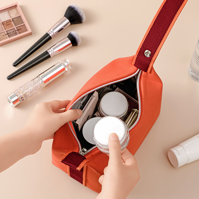 Waterproof and dustproof travel storage bag ladies designer cosmetic bag men's fashion handle cosmetic bag zipper wash bag fashion simple small s