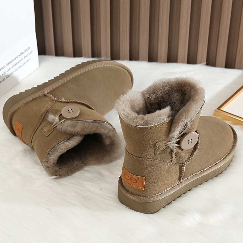 CE designer shoes Free shipping oxhide affordable luxury Winter anti slip snow boots with thick plush cotton shoes Ethereal black plain