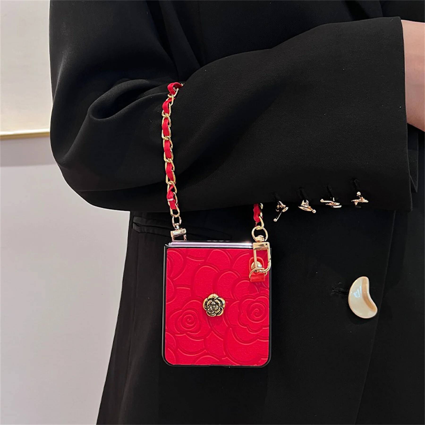 Fashion Korean ins Candy Color Camellia Leather Phone Case with Hand Chain for Flip4 Flip7 5 Z Flip 6 CoverAAA