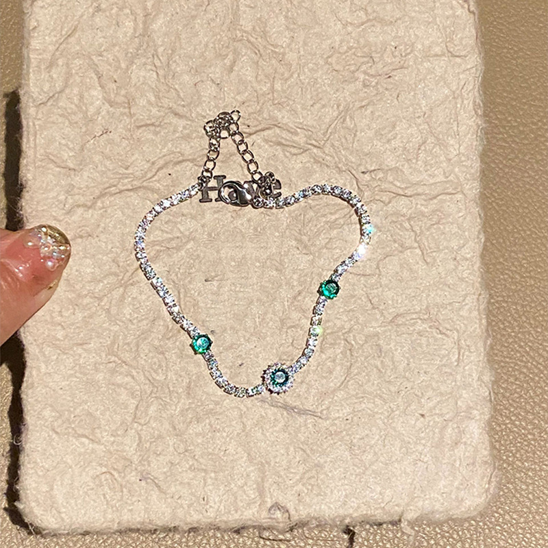 Silver - Toned Bracelet With Green Gemstones, Rhinestones And "Love" Detail Delicate Daily & Elegant Jewelry Gift For Her High - Quality Sty