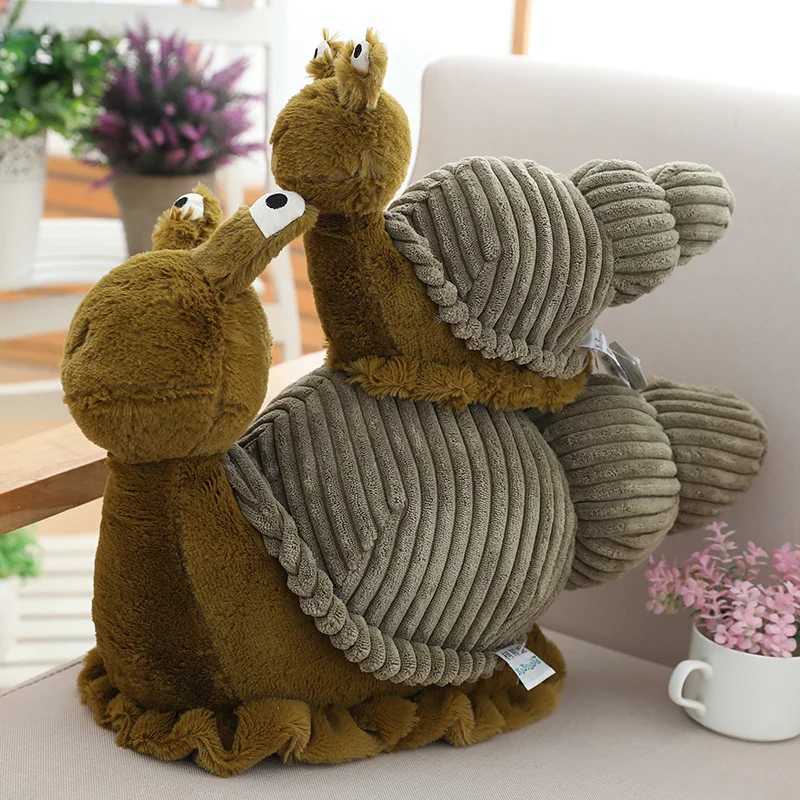 Cute 28cm 40cm Plush Snail Toy Stuffed Lifelike Insect Soft Doll Kids Toys C250925