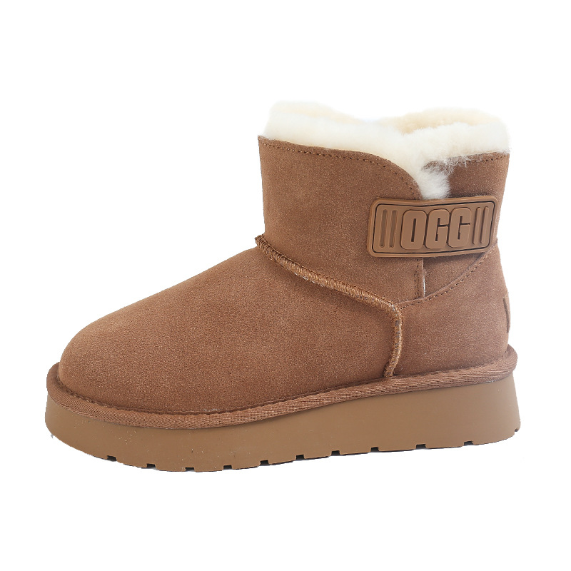 CE designer shoes Free shipping oxhide affordable luxury Winter anti slip snow boots with thick plush cotton shoes Tarnish yellow plain