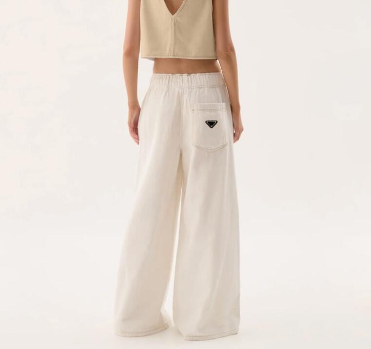 Spring luxury Women's desinger Streetwear Wide-Leg Denim Jeans Retro Low-Waist Washed Straight Fit black white color pocket with sticker pants