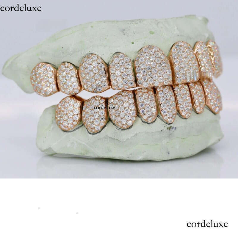 Vvs Moissanite Iced Out Sier Custom Made Gold Teeth Hip Hop Round Brilliant Cut Dia Grillz With Mold Kit f2
