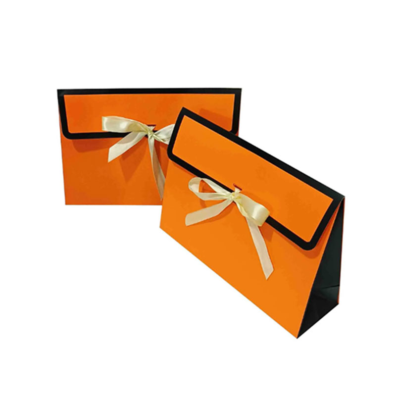 Wholesale Women Satin Scarf Luxury Spring New 70cm X 70cm Delicate Color Printed Small Square Fashion Elegant