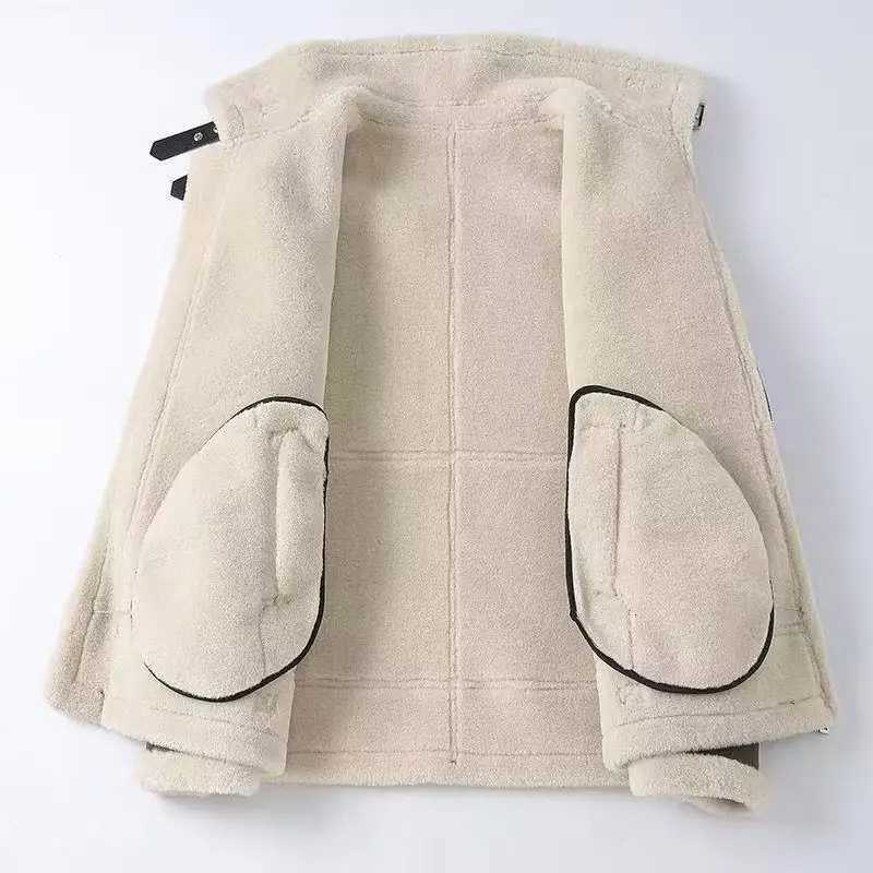 New Fashion Men Winter Fur Integrated Jackets Man Fleece Leather Jackets Quality Male Thicker Warm Leather Coats Size 5XL X250925