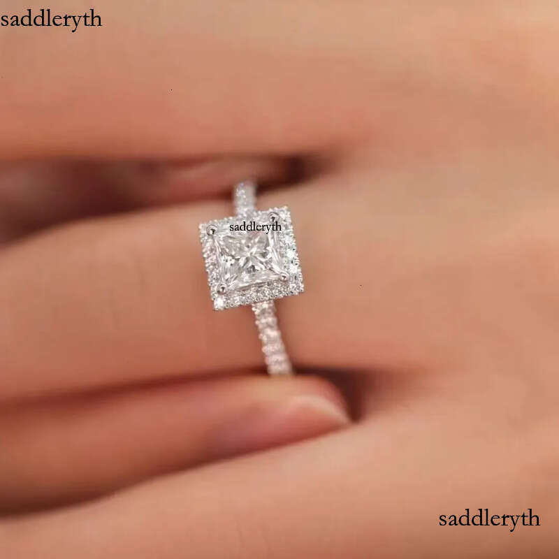 7Carat 1ct 5.5mm Princess Cut Moissanite Ring D Color with GRA Certificate for Wedding Engagement