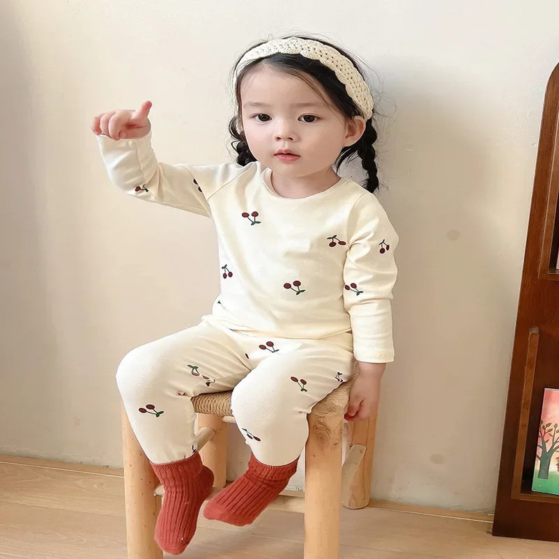 Pajama set autumn style childrens clothing girls cotton two-piece set soft and comfortable loose and easy to print 241118