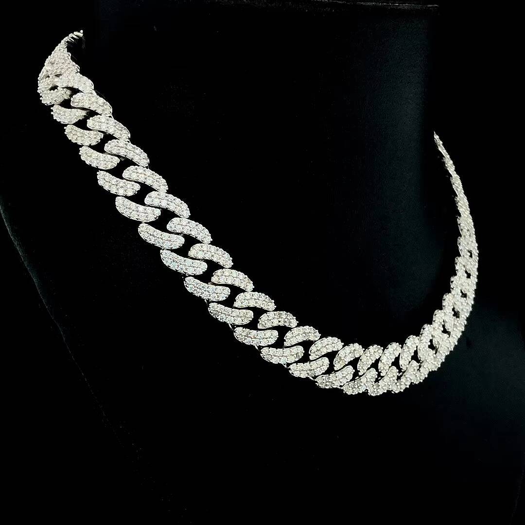 15mm 3Row 10kt Solid Gold Cuban Link Chain Unisex Iced Out Round Brilliant Cut Lab Grown Diamonds Fashionable for Parties