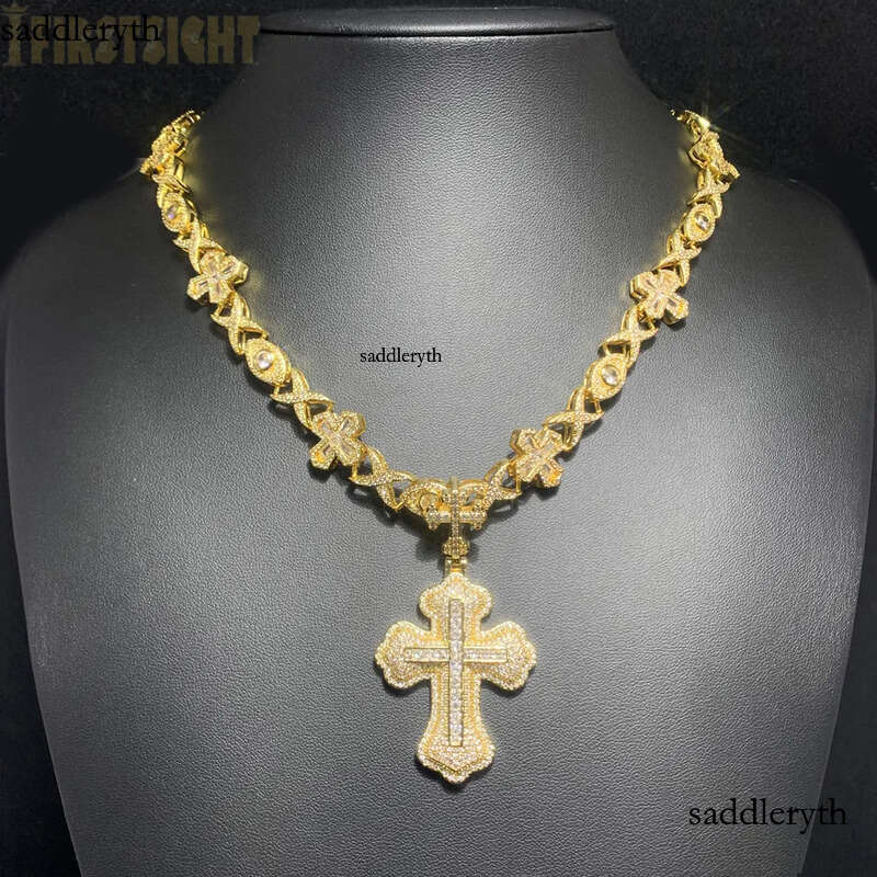 Hip Hop Pendant with Eye Cross Cuban Chain Necklace 5A Zircon Mens Jewelry