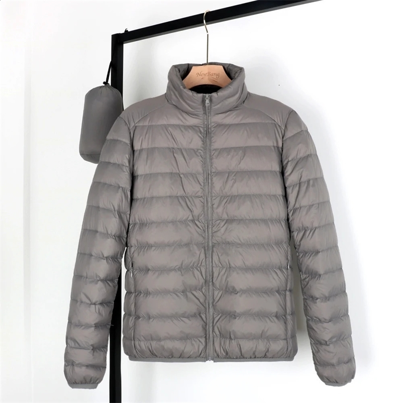 Matt Fabric Winter Mens Down Jacket Ultra Light Down Jacket Men Windbreaker Feather Jacket Man Lightweight Portable Warm Coat 240911