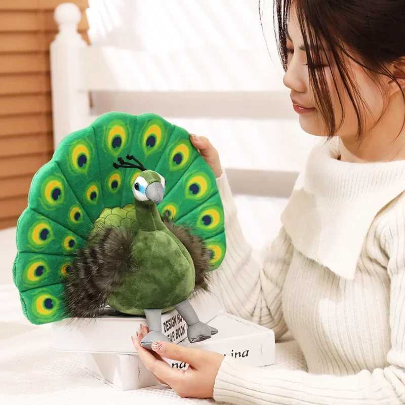 Creative Simulation Peacock Plush Toy Green Blue Peacock Spread Tail Beautiful Plush Doll Quality Stuffed Cotton Adorns Bedroom C250925