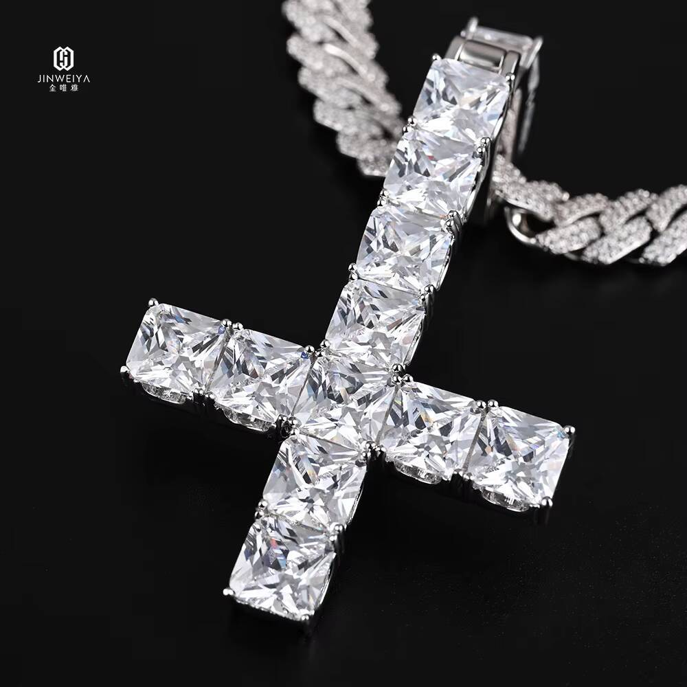 JWY Customized Trend Gold Plated Cross Pendant Necklace Icy Moissanite Link Chain for Men and Women Tennis Cross Pendant Style