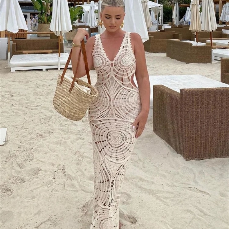 Elegant White Knitted Crochet Long Dresses Women Hollow Out Sleeveless Backless Sling Vestidos Summer Evening Party Robe 240530