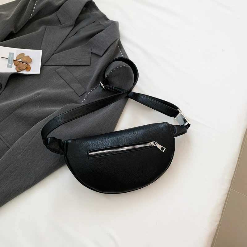 Fashion Women Waist Bag Soft Leather Fanny Pack Designer Chest Pack Belt Bag Casual shopping Shoulder Crossbody Bags Phone purse Z250918