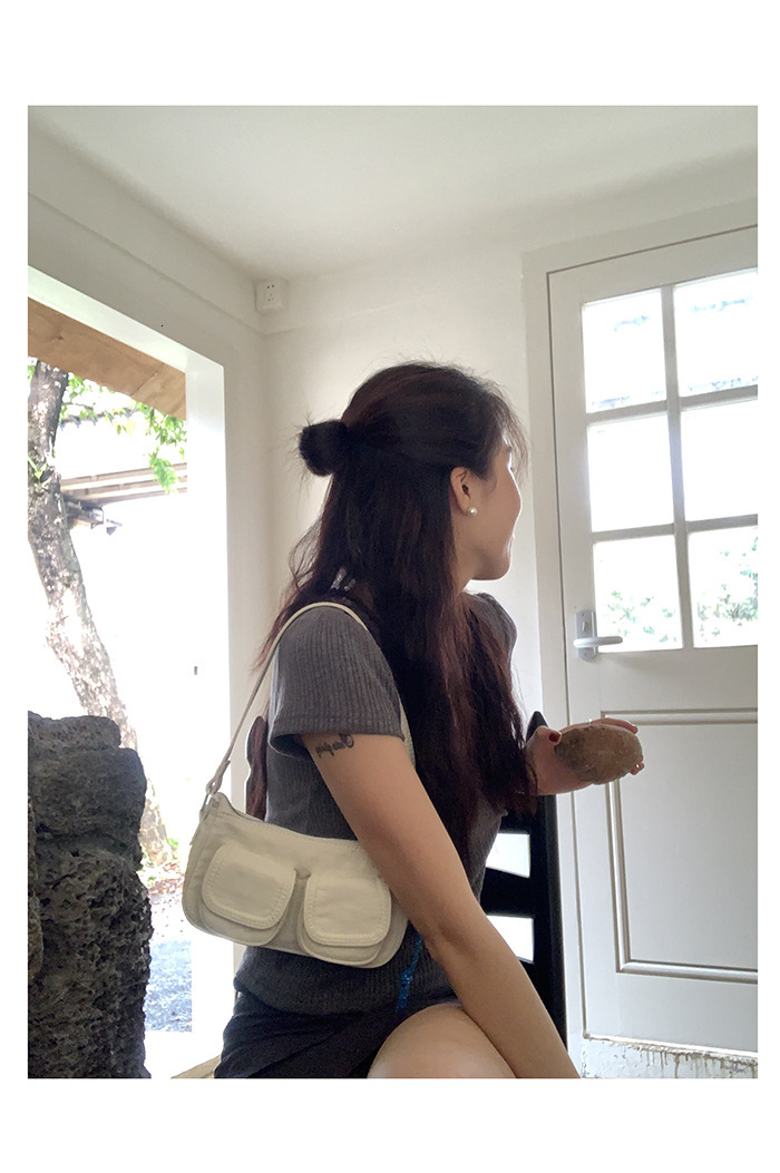 Autumn/Winter New 2025 bag Korean Edition Niche Design Nylon Shoulder Bag Light Luxury Retro Style Minimalist Fashion Handbag Designer Bag