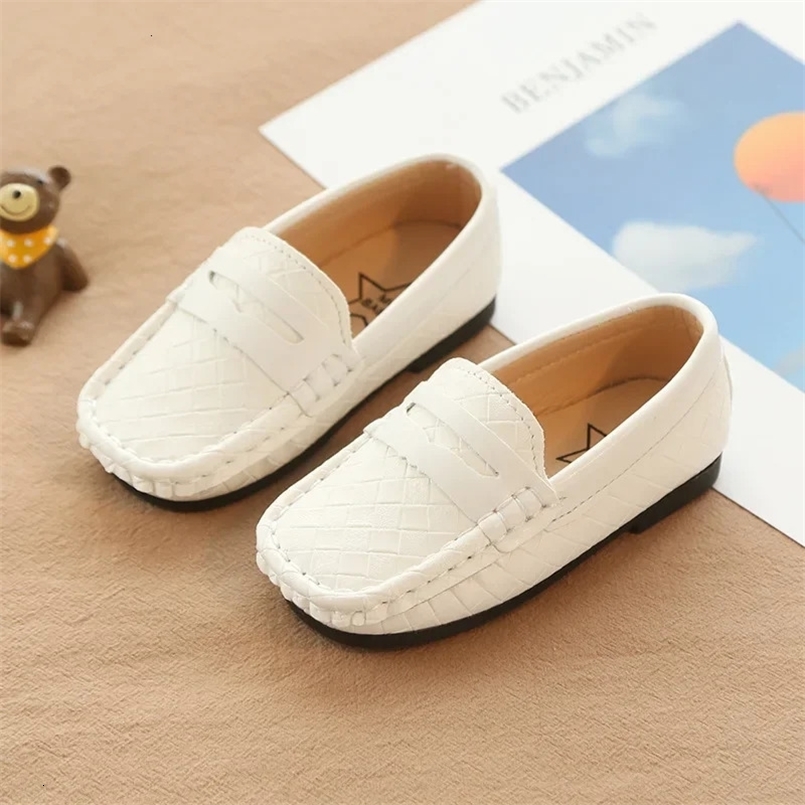 Toddler Moccasins Baby Boys Girls leather Shoes Vintage Fashion Soft Kids Loafers Children Flats Casual Boat Shoes Party Loafers 250219