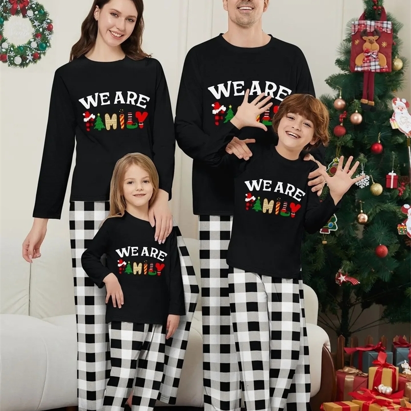 Merry Christmas Plaid Print Family Pajamas Adult Kids Matching Clothing Set Casual Soft Homewear Baby Dog Romper Cute Xmas Look 241022