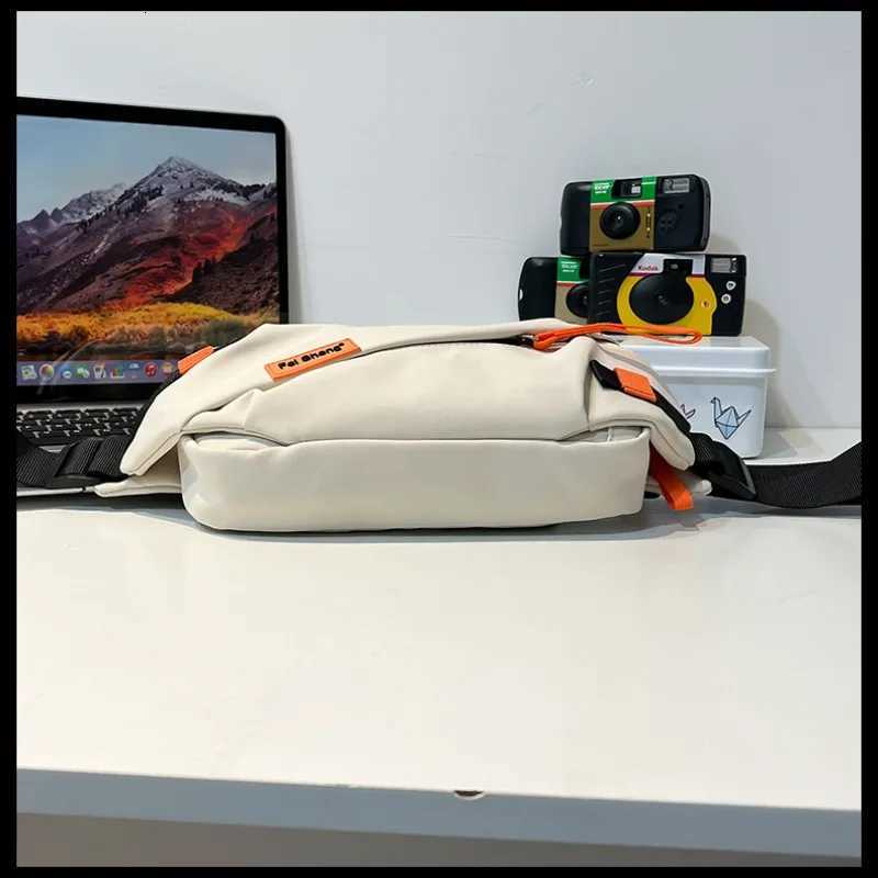 Japanese Style Versatile Chest Bag for Women Casual Sports Crossbody Bag for Men Large Capacity Street Student Shoulder Bag Z250918