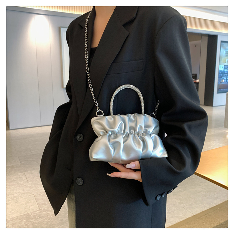 2025 Autumn/Winter New Fashion Chain Design Light Luxury Minimalist Wrinkle Bag Retro Women's Handbag Trendy bag Designer Bag