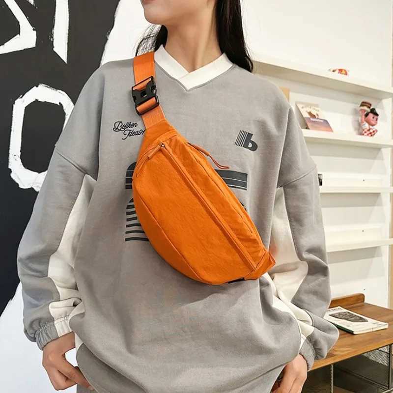 Half Moon Womens Chest Bag New Oxford Cloth Large Capacity Crossbody Bag Multifunctional Waterproof Waist Bags Travel Z250918