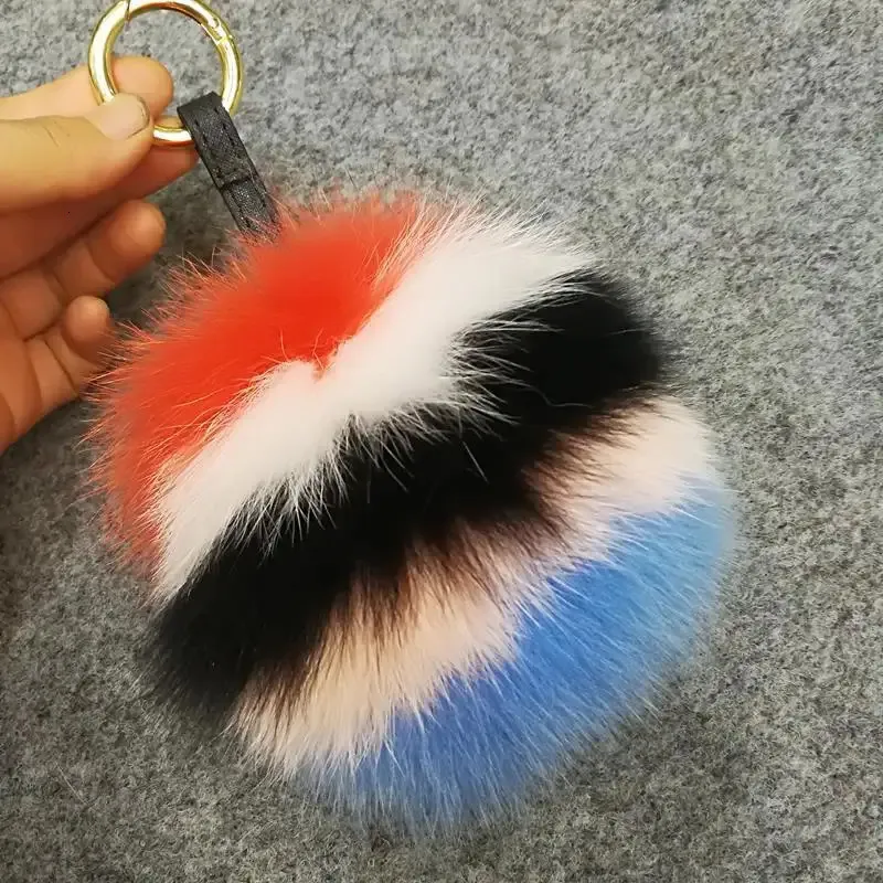 15CM Large Pong Pine True Fox Fur Bag Bug Pom Keychain Handmade Sweetheart Metal Keychain Bag Charm Monster Pompoms F112 250409