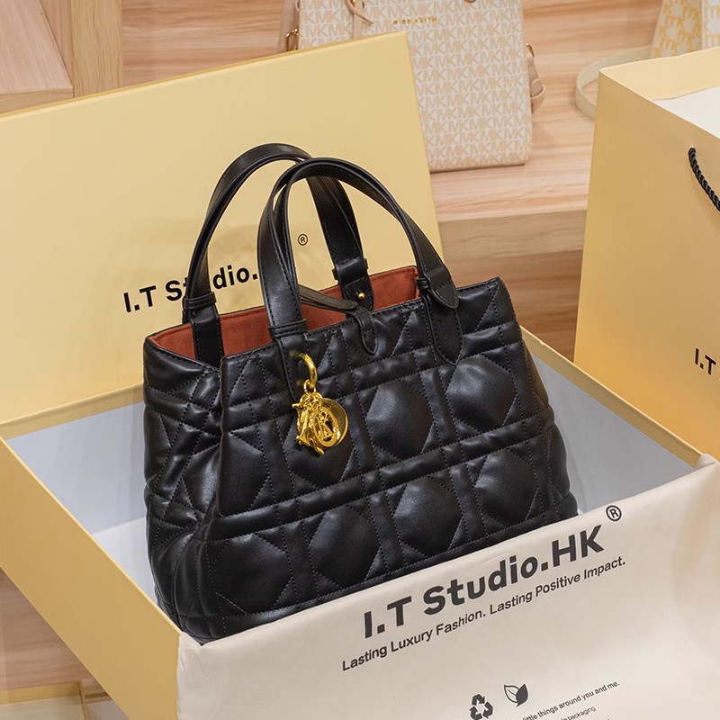 LORDLY KNACK designer bag light luxury genuine leather New autumn and winter diamond patterned handbag with large capacity and fashionable tote bag fo