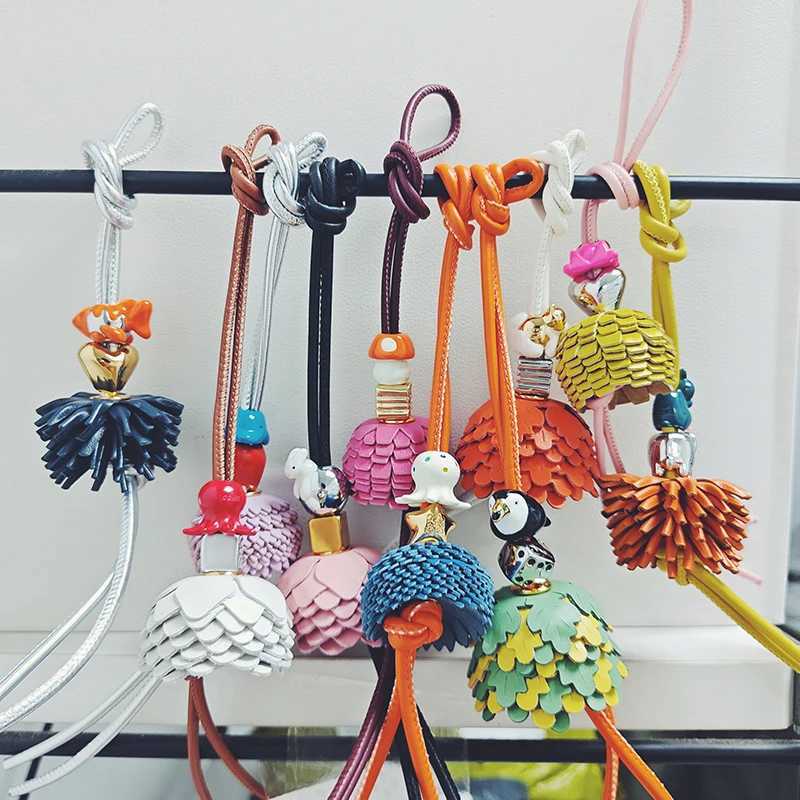 Pendant for She Brass KeychainDigital Steel Bead Pendant for PurseCarBackpack Decor Independent Design Y250925s