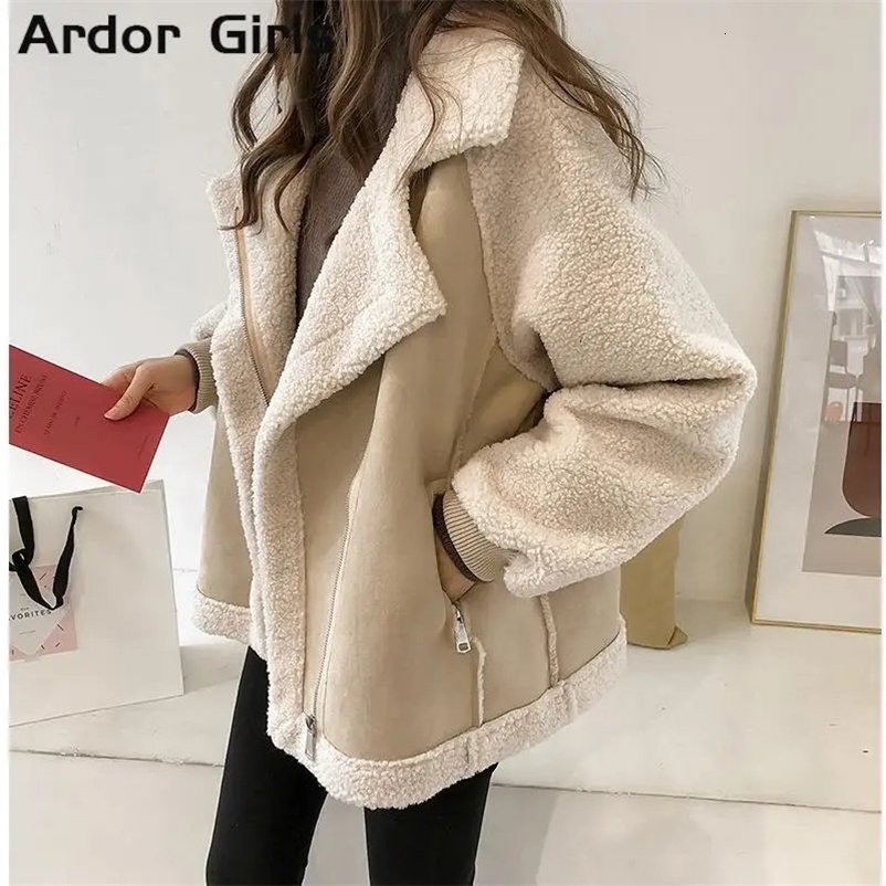Women's Wool Blends Woolen Jacket Women Winter Long Sleeve Lapel Thicken Female Coat Fashion Street Zipper Pocket Loose Warm Lady Outwear 231025