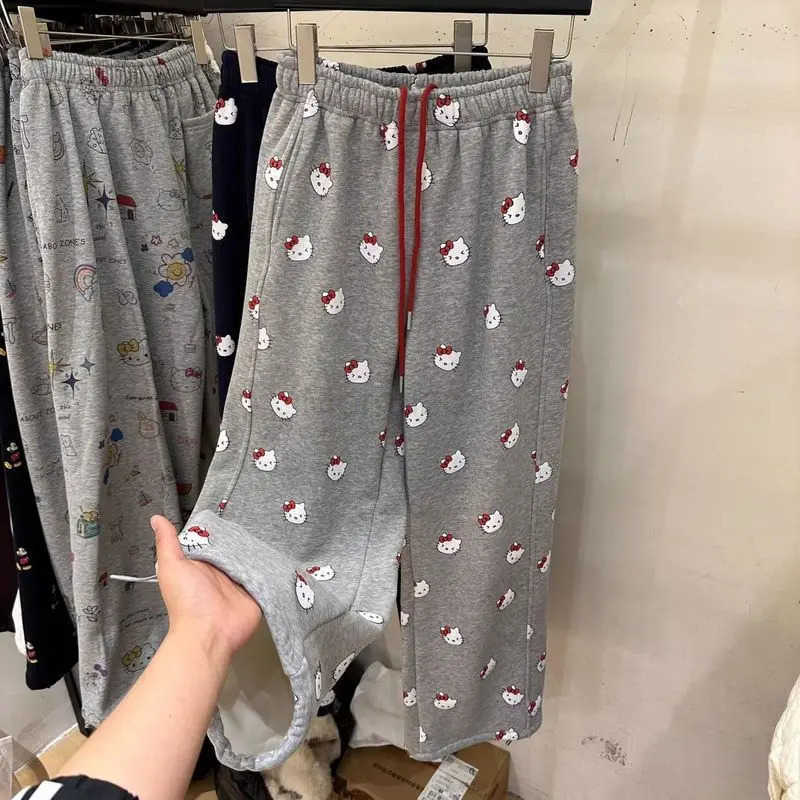 Sanrio Kawaii Hello Kitty Women Velvet Thickened Casual Sweatpants Cute Hip Hop Straight Pants Wide Winter Leg Pants Girls Gift L250925