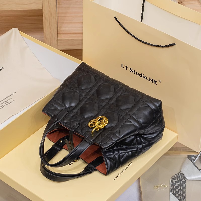 LORDLY KNACK designer bag light luxury genuine leather New autumn and winter diamond patterned handbag with large capacity and fashionable tote bag fo