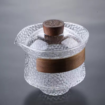 Japanese Glass Teacup with Lid & Wooden Saucer,Heat-Resistant Covered Tea Bowl,Traditional Gongfu Tea Set with Anti-Scald Holde