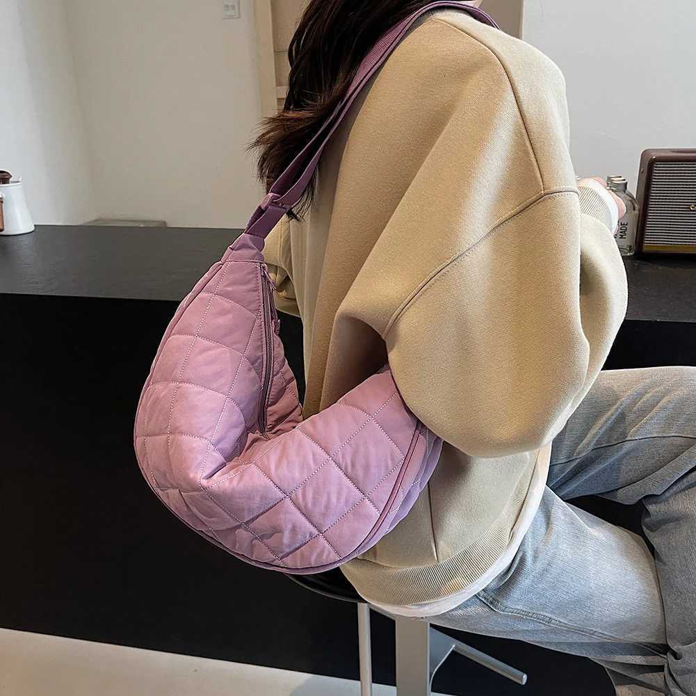Women Simple Dumpling Handbag Diamond Lattice Padding Satchel Bag Adjustable Strap Fashion Quilted Sling Bag Female Commute Bag Z250918