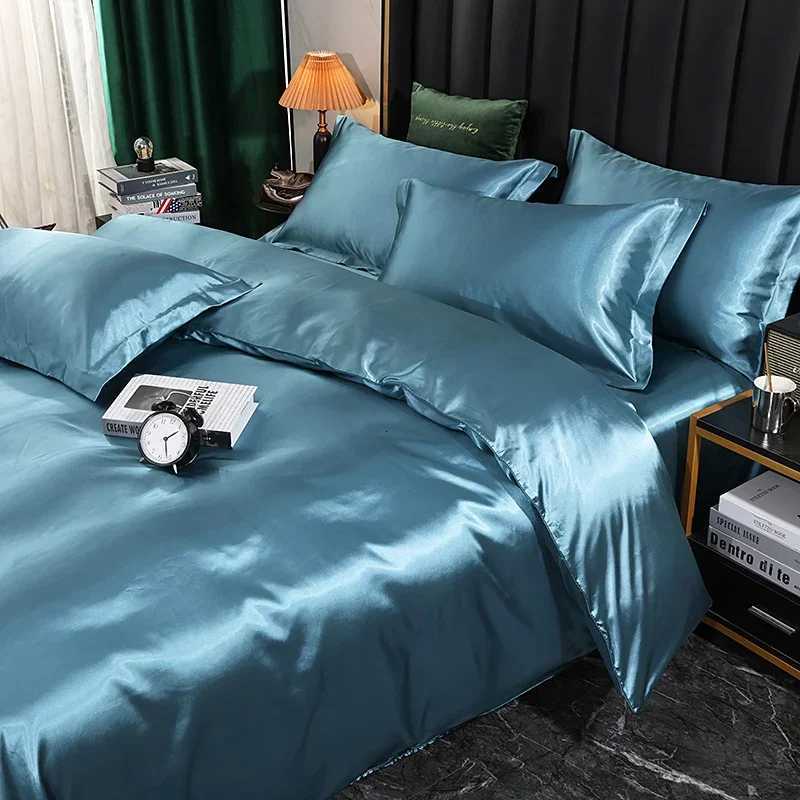 Silk Bedding Set with Duvet Cover FittedFlat Bed Sheet Pillowcase Luxury Satin Bedsheet Solid Color King Queen Twin Size Z250925