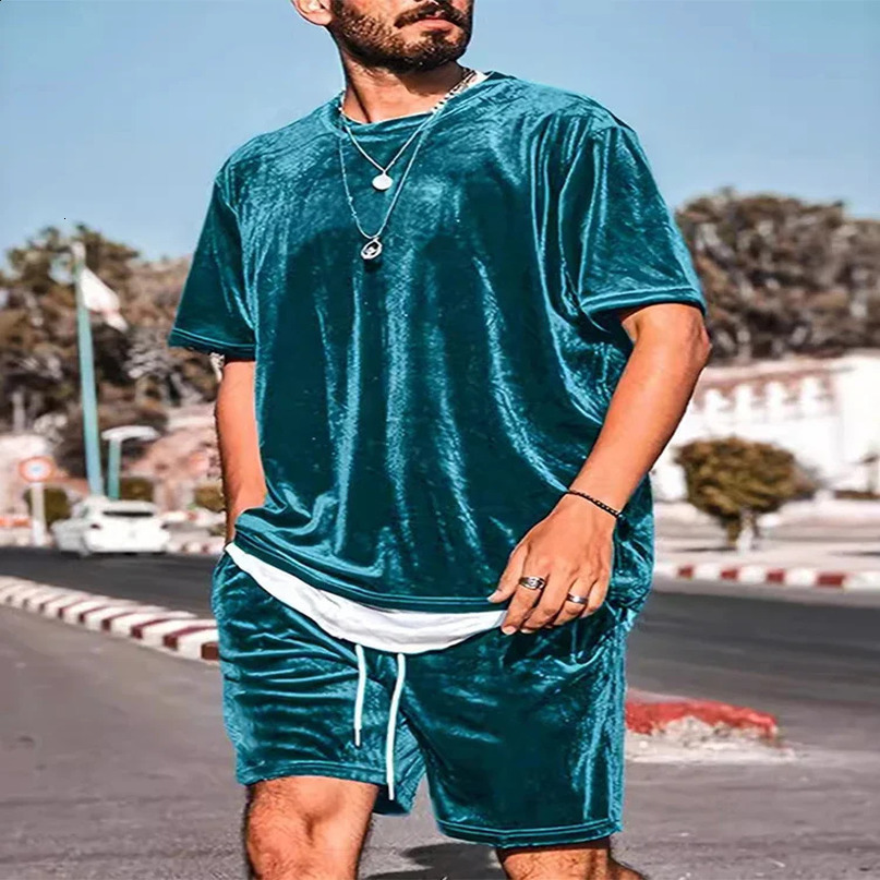 Oneck short sleeved top and shorts set classic velvet track suit casual solid color loose summer sports twopiece 240822