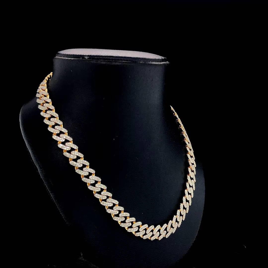 Hip Hop Chic 14mm AAA Moissanite Bling Necklace Miami Cuban Link Chain Fashionable Iced Out Jewelry