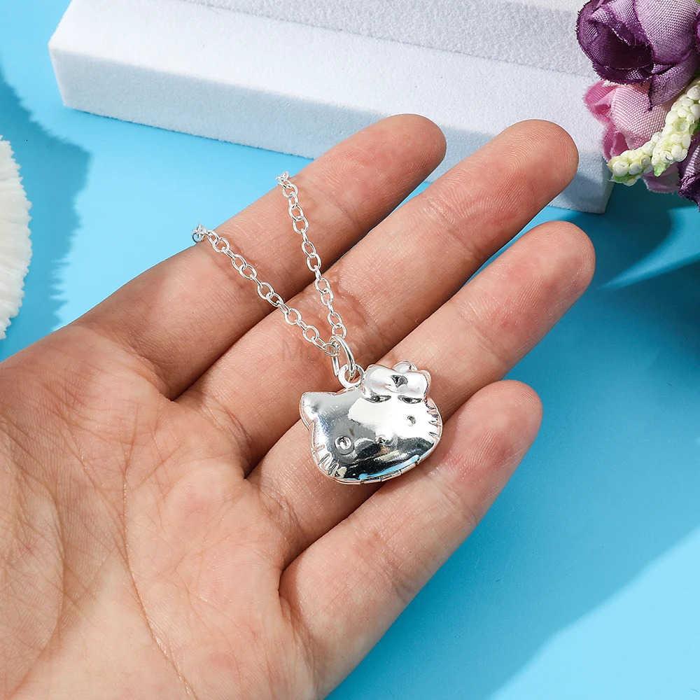 Sanrio Y2k Hello Kitty Necklace With Chain Imitation Pearl Necklace Korean Jewelry for Kids Girls Fashion Pendant L250925