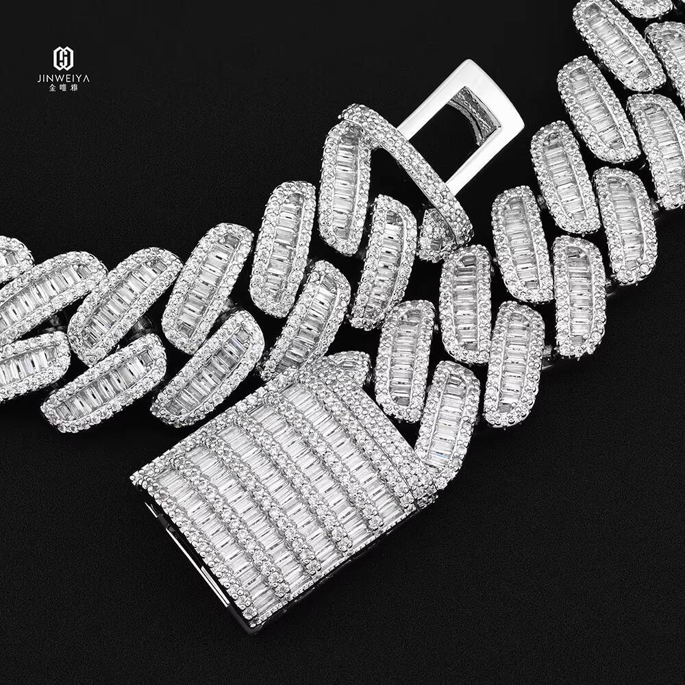 JWY Jewelry Heavy Gold Silver Miami Link Necklace Fine Chains with Iced Out Moissaniteia Fashionable Rock Rapper Style