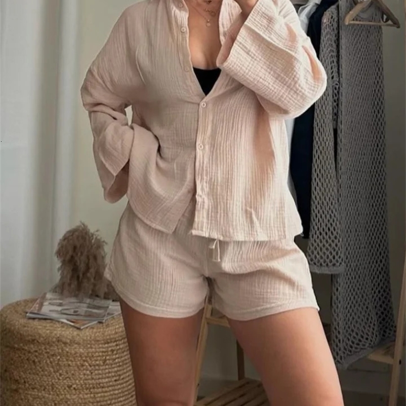 Casual shirt short sleeved set womens spring and summer button up shirt lace knee up pants womens full set womens home wear 250422