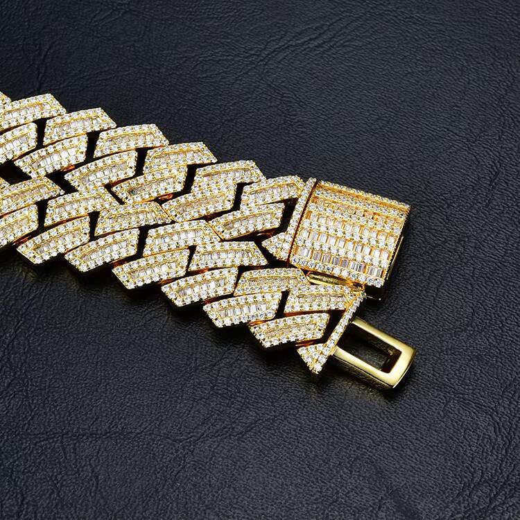 JWY New Fashion Hip hop Cuban Necklace Customized Trendized Gold And Silver Plated Cuban Link Chain For Man