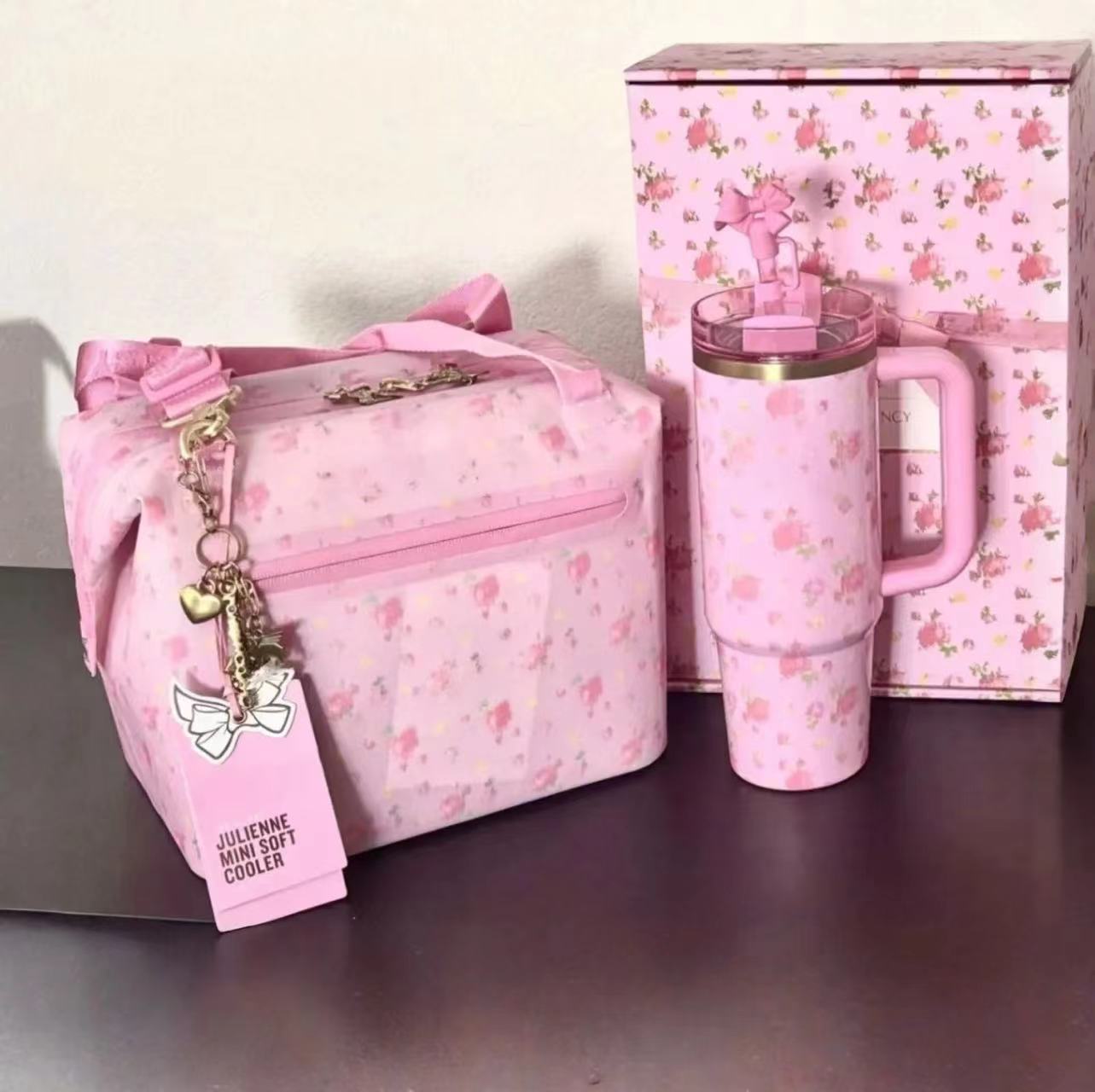 Travel cup car cup 40oz Stainless Steel Vacuum Insulated Tumbler lunch box bag with cup Leak-Proof Lid Handle & Straw - Cute Travel Mug for Car Camping Gym