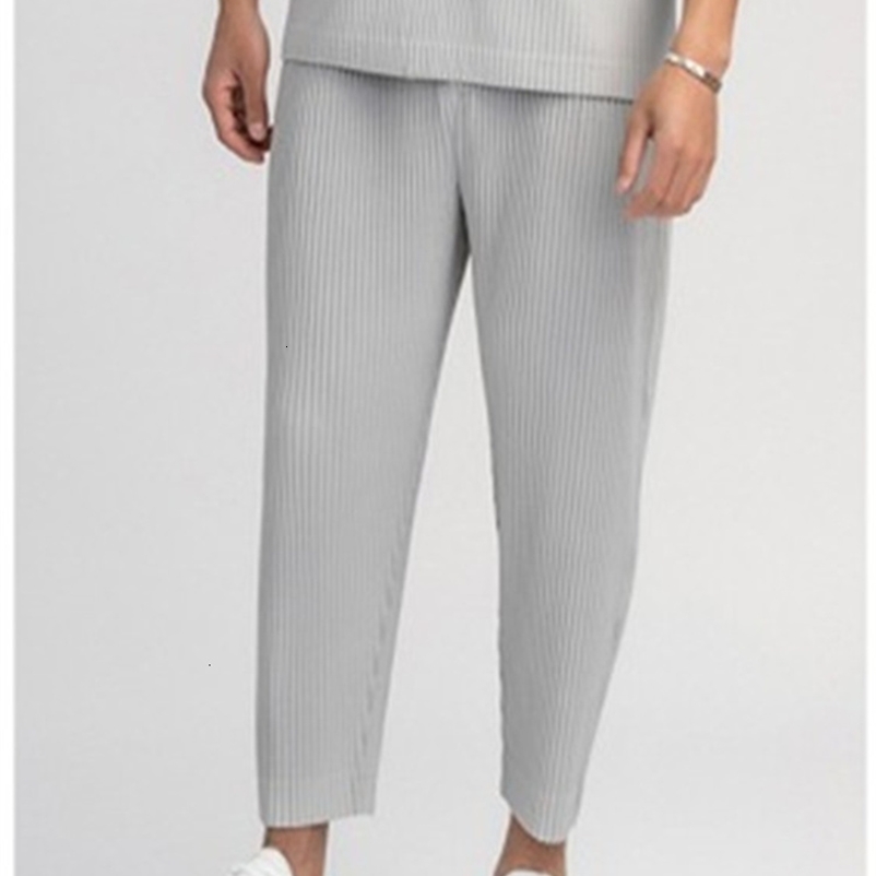 Men's Pants Miyake Fold Life Harem Pants Men's Loose HP Series All-match Pants Casual Men's Bloomers Sports Men 230311