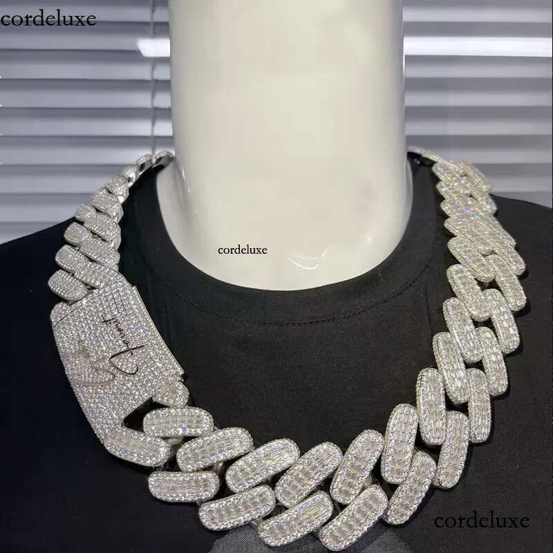 Custom VVS Moissanite Iced Out for Men Heavy Solid Sier Gold Plated Dia Rapper Necklace Cuban Link Chain 4e