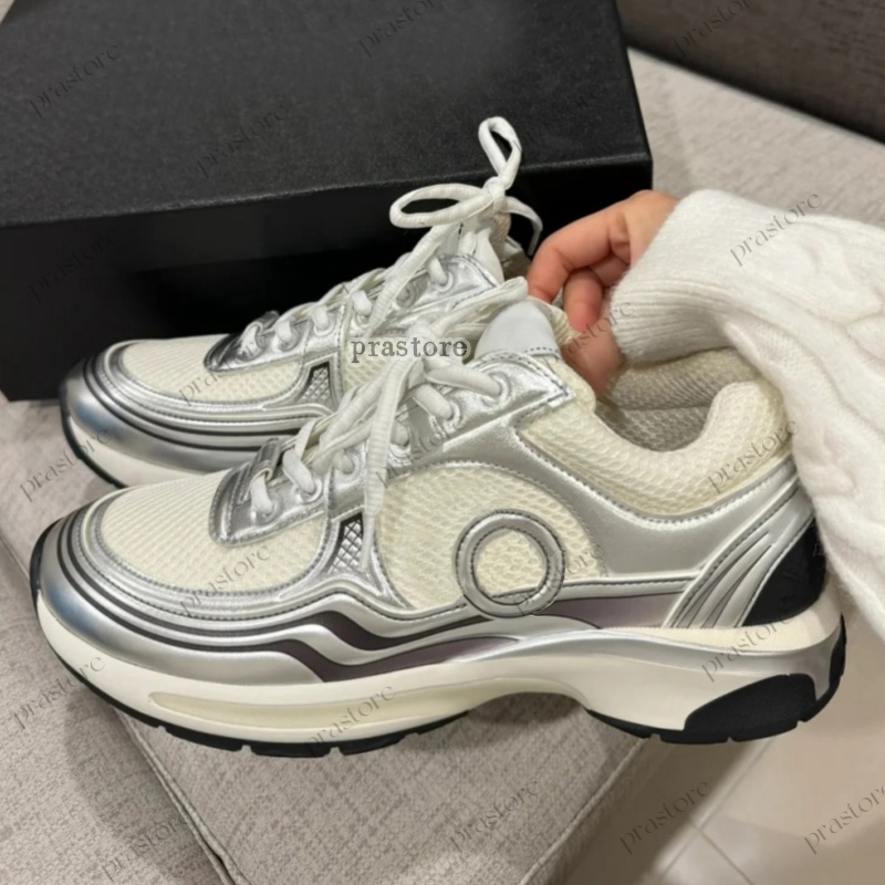Designer Running Shoes Leather Sport Runner Lace Up Sneakers Shoe Gold Silver Metallic Flat Womans Trainer Calfskin eur35-42
