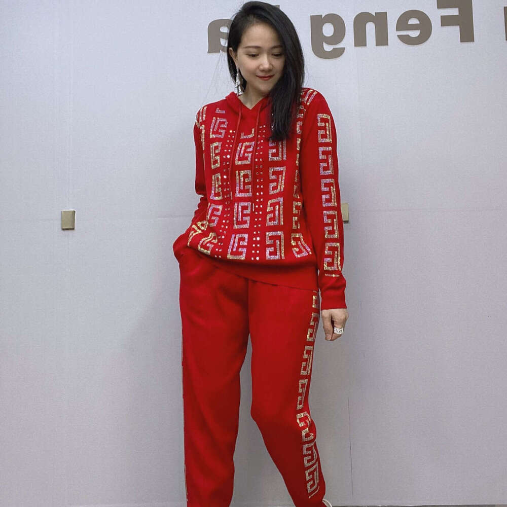New Spring Women Two-piece Set Shiny Hot Drilling Hooded Pullover Knitted Top + Diamonds Casual Harem Pants Female Suits