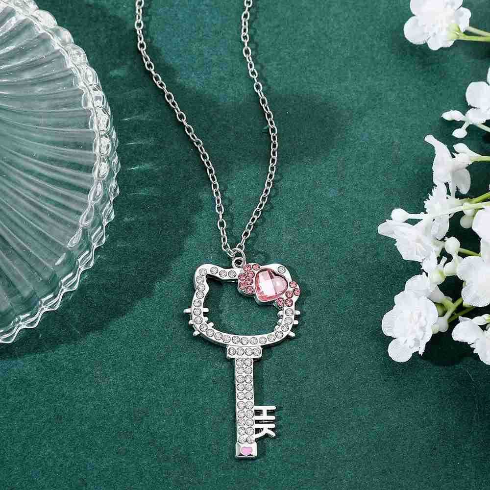 Sanrio Hello Kitty Necklace Anime Pink Peach Heart Crystal Cat Key Pendant Jewelry Gift for Fans L250925