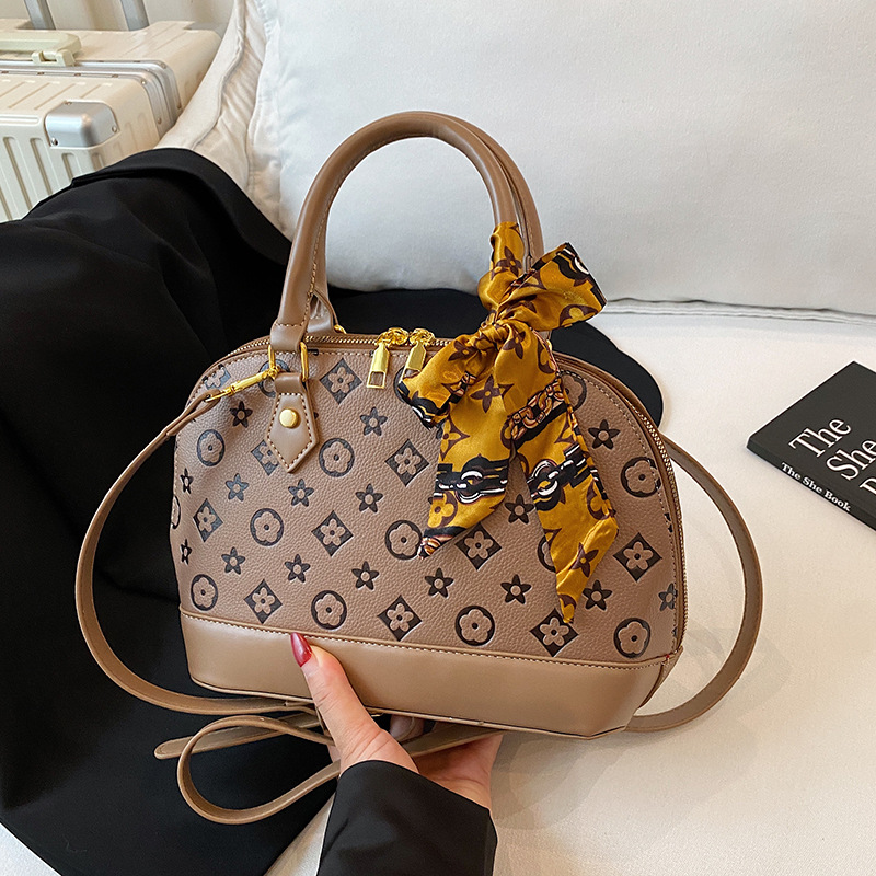 free shipping hot designer bag Autumn new trend fashionable texture embossed single shoulder cross body shell bag for woman black pink blue white gree